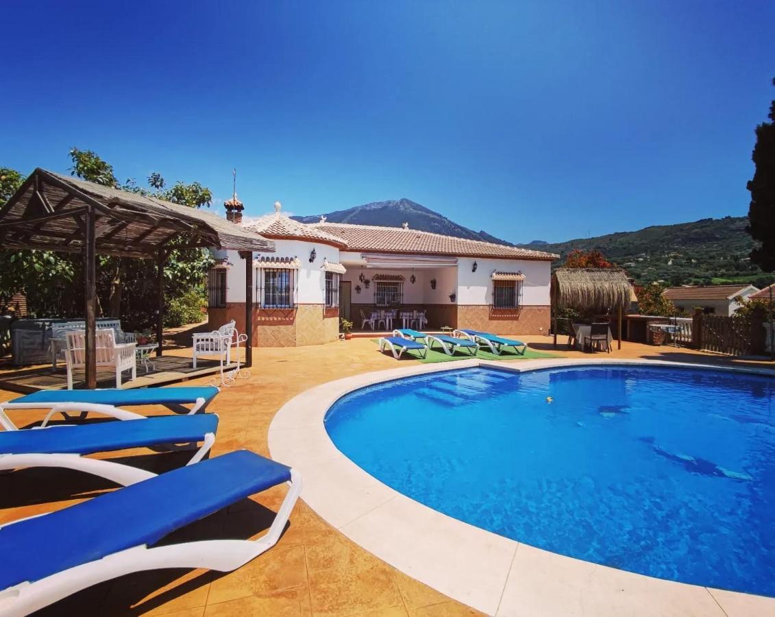 Los Naranjos Alcaucín Buitenkant foto