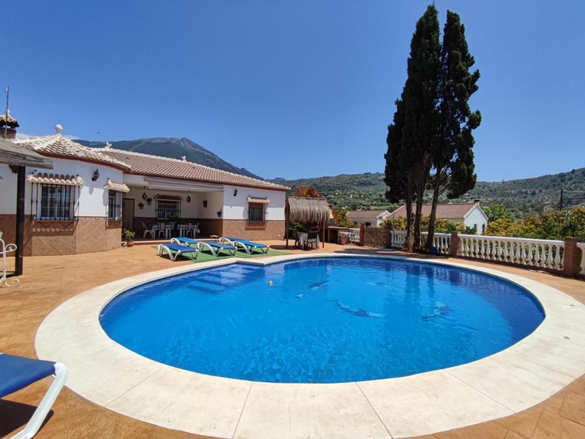 Los Naranjos Alcaucín Buitenkant foto
